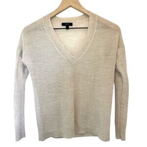 J. CREW Wool Sweater Size XS Lightweight Knit Minimal Neutral Classic Preppy